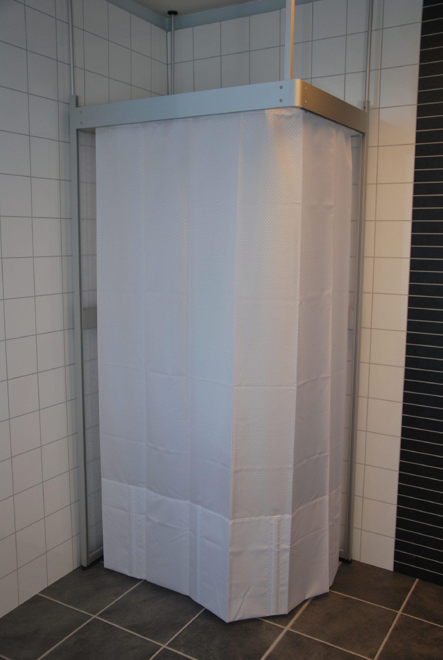 Västia Duschväggar 2V